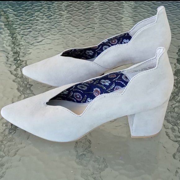 NEW Seychelles Cascade Gray Suede Scalloped‎ Point Toe Pumps Heels Womens… - Picture 6 of 9